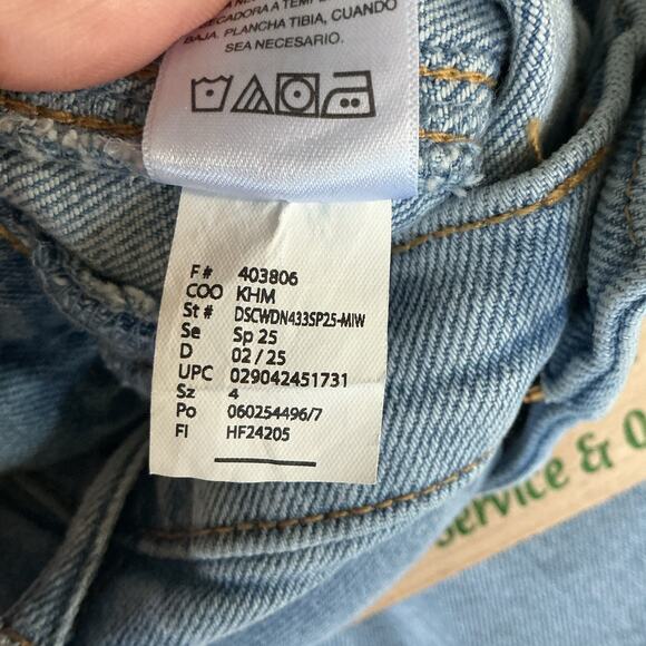 Scoop Flat Front Pocket Flare Leg Light Wash Denim Jeans Size 4 - Picture 11 of 13